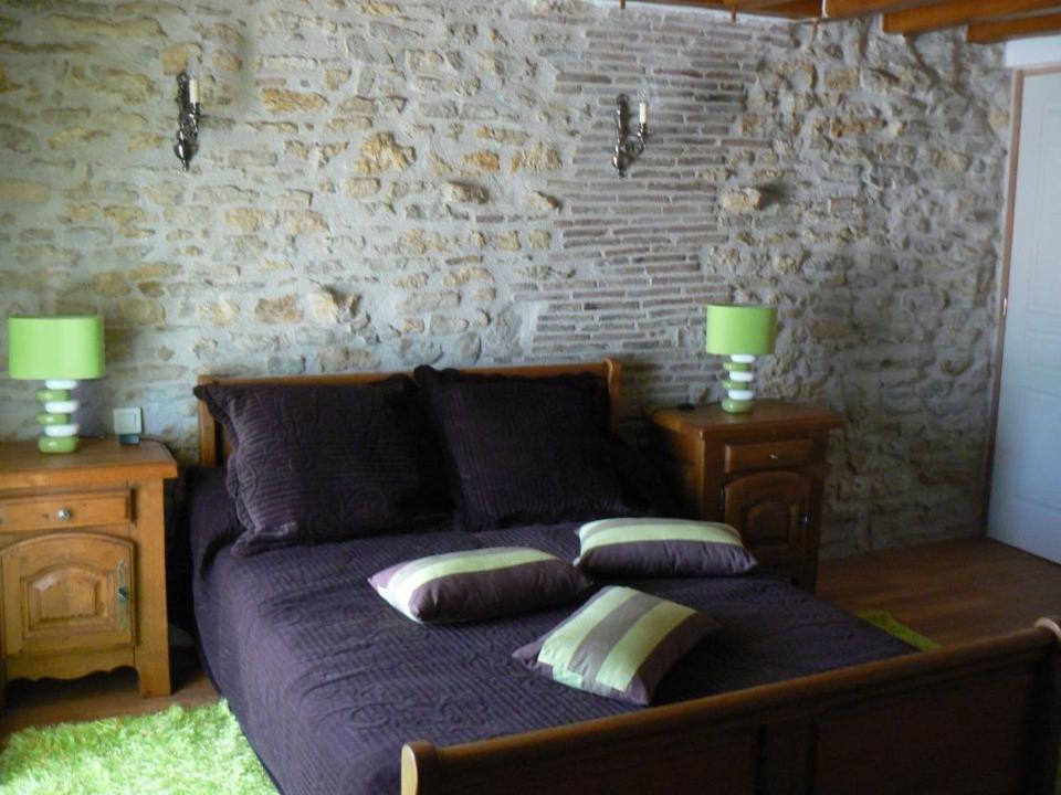 Bed and Breakfast Le Manoir Des Chapelles Venoy Pokój zdjęcie